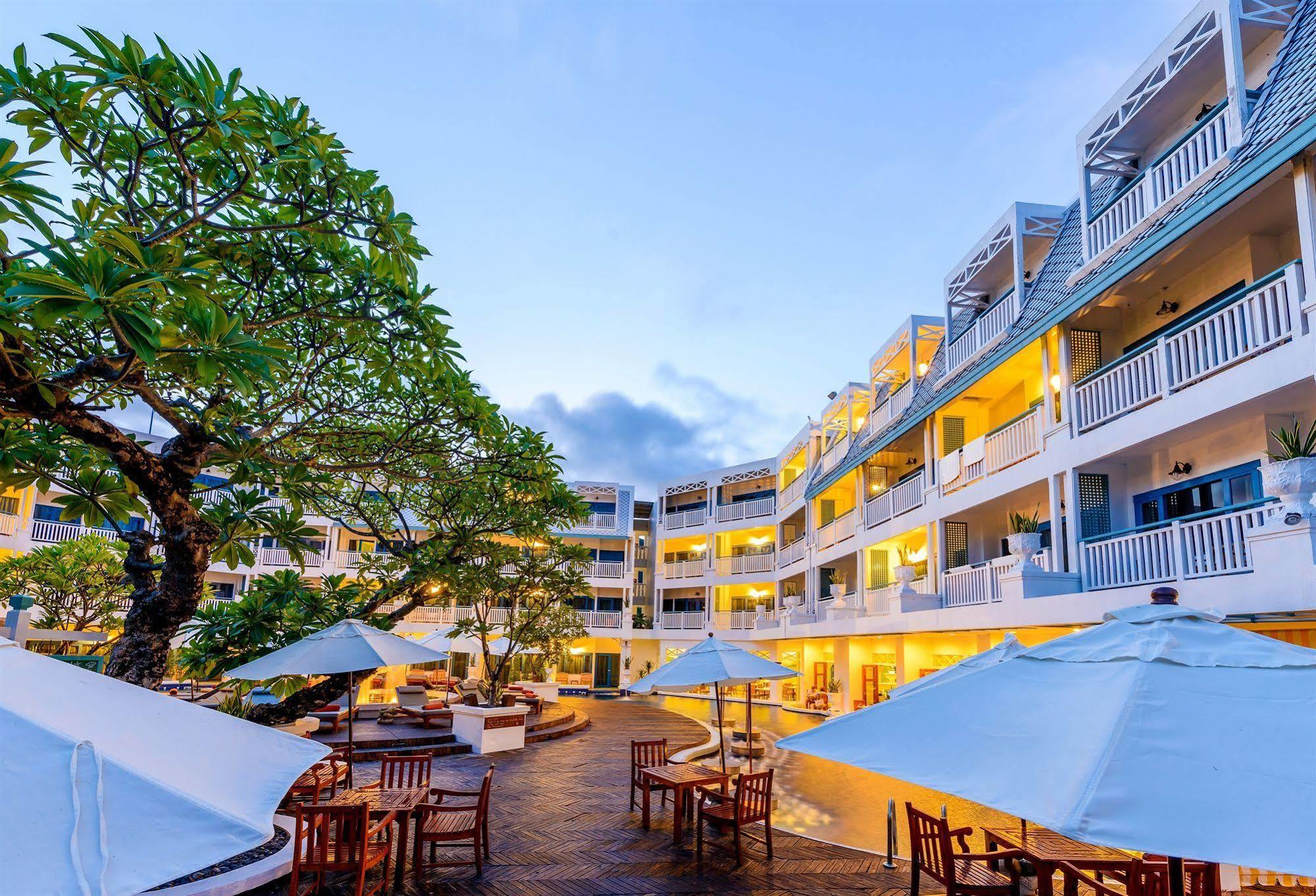 Andaman Seaview, Karon Beach - Sha Plus Eksteriør bilde